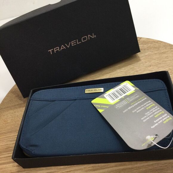 Travelon RDIF Blocking Travel Wallet Zip Clutch Multi Pocket Wristlet Blue NWT - Picture 7 of 7